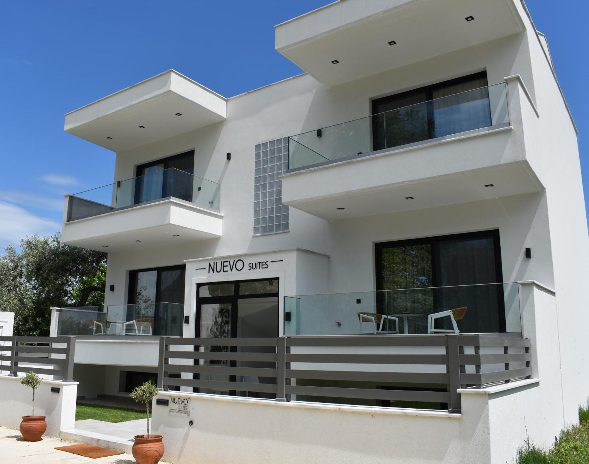 Nuevo Suites Limenas  Buitenkant foto