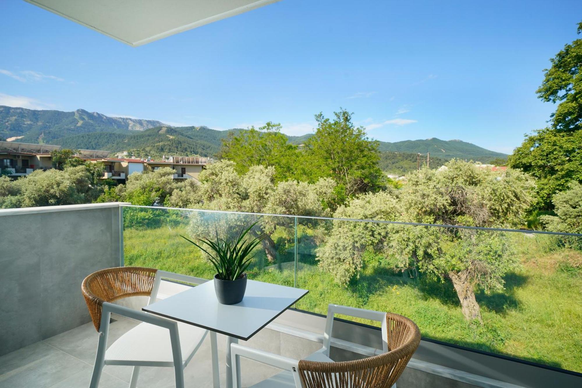 Nuevo Suites Limenas  Buitenkant foto