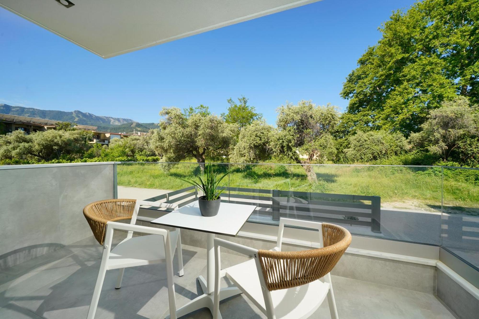 Nuevo Suites Limenas  Buitenkant foto